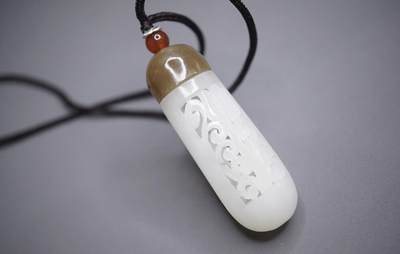 玉石翡翠玛瑙｜拍卖专场 明清风｜苏工和田玉香囊挂件