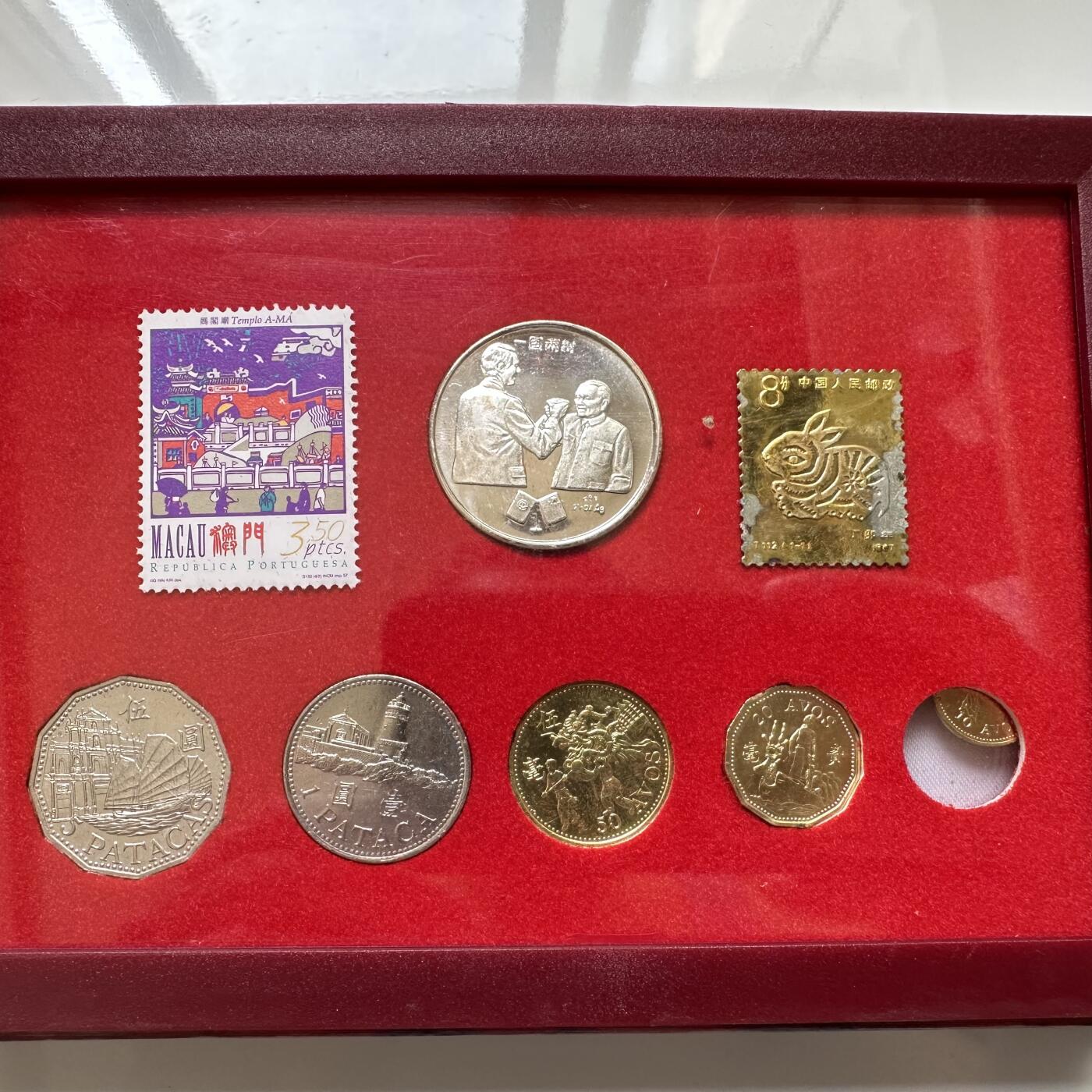 🌹外币初藏🌹🐯2025年第52场  每周二四六晚8️⃣点 接代拍 澳门回归纪念套盒