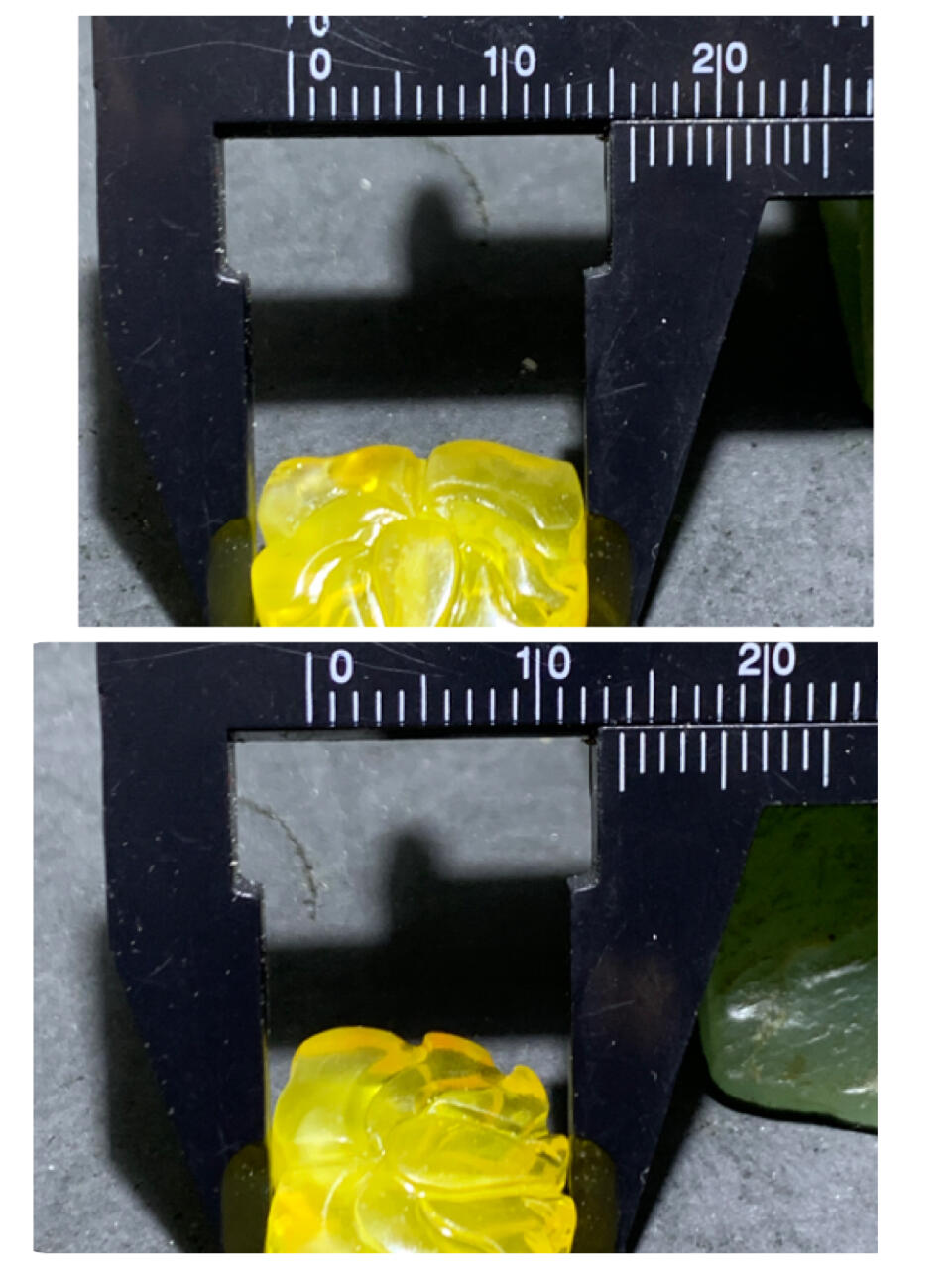 精美天然乌克兰原矿蜜蜡雕刻莲花背云（板珠，吊坠)一个，