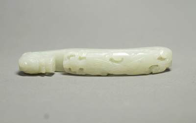 玉石翡翠玛瑙｜拍卖专场 明清风｜老和田玉龙钩摆件｜尺寸详见图六