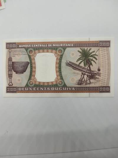 便宜货来了  全新毛里塔尼亚200乌吉亚纸币 