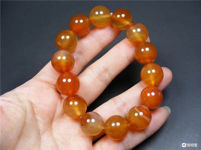 玉石翡翠玛瑙｜拍卖专场 老西亚柿子红缠丝玛瑙手串｜尺寸1.3cm