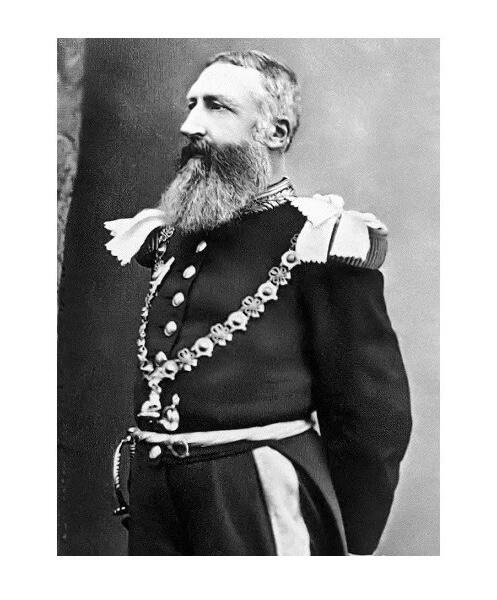 比利时1893年 利奥波德二世高浮雕精制带皇冠大镀金章 50MM