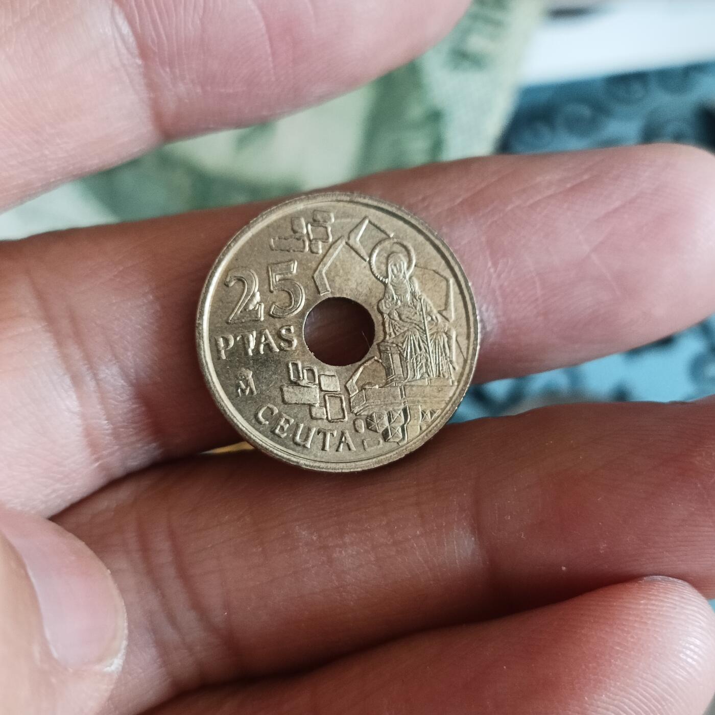 泡泡币外币第三十七场可代拍15038385335微信 元光，西班牙
