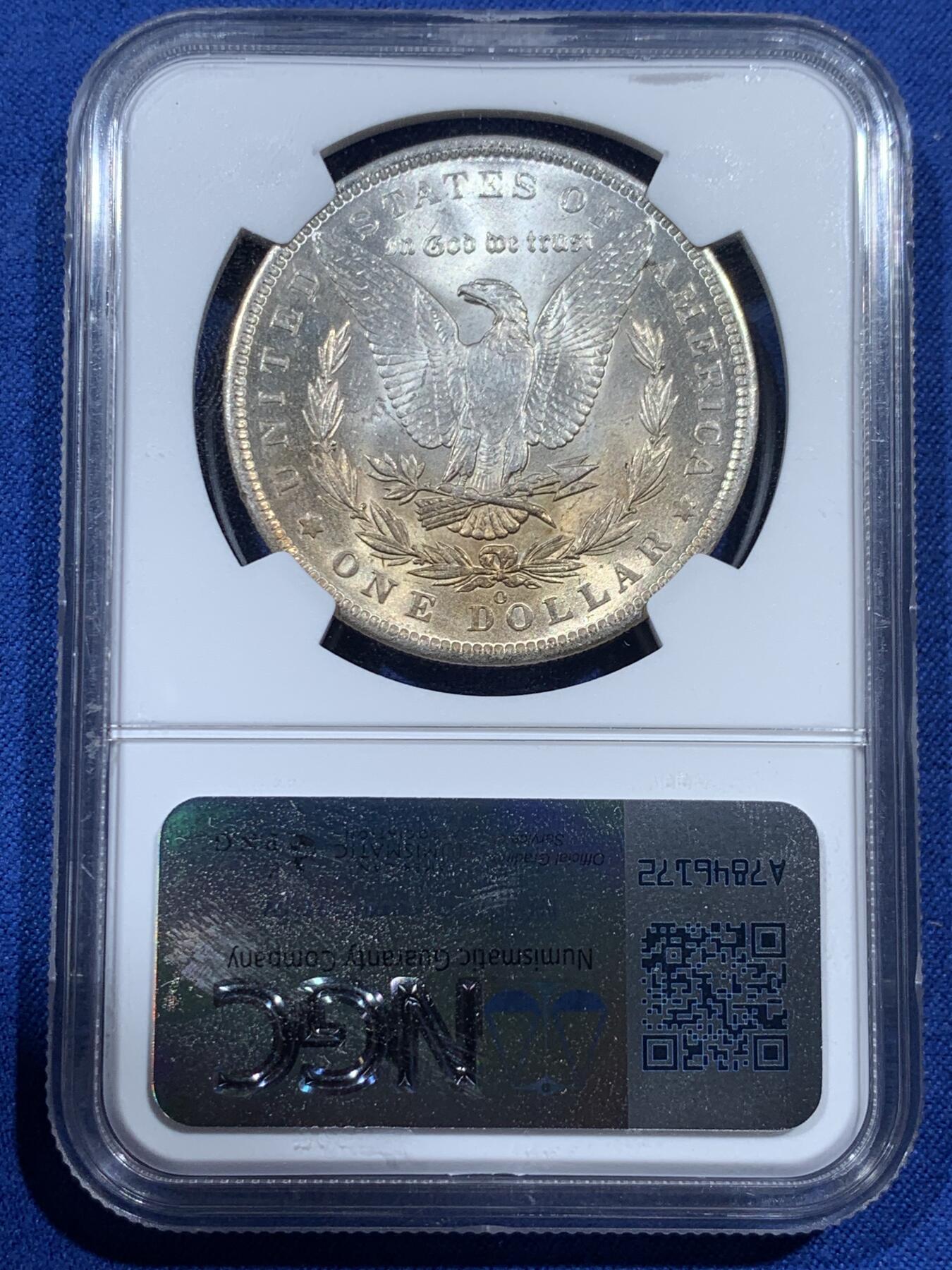 《竞宝斋》第383场 周日，周一，周二 3场连拍 （全场包邮） NGC MS64 美国1885年摩根银币，原光好品，带漂亮淡彩。
