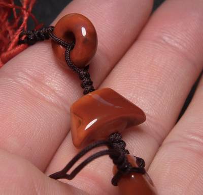 玉石翡翠玛瑙｜拍卖专场 正宗红色缠丝玛瑙小元宝与小圈圈多宝串