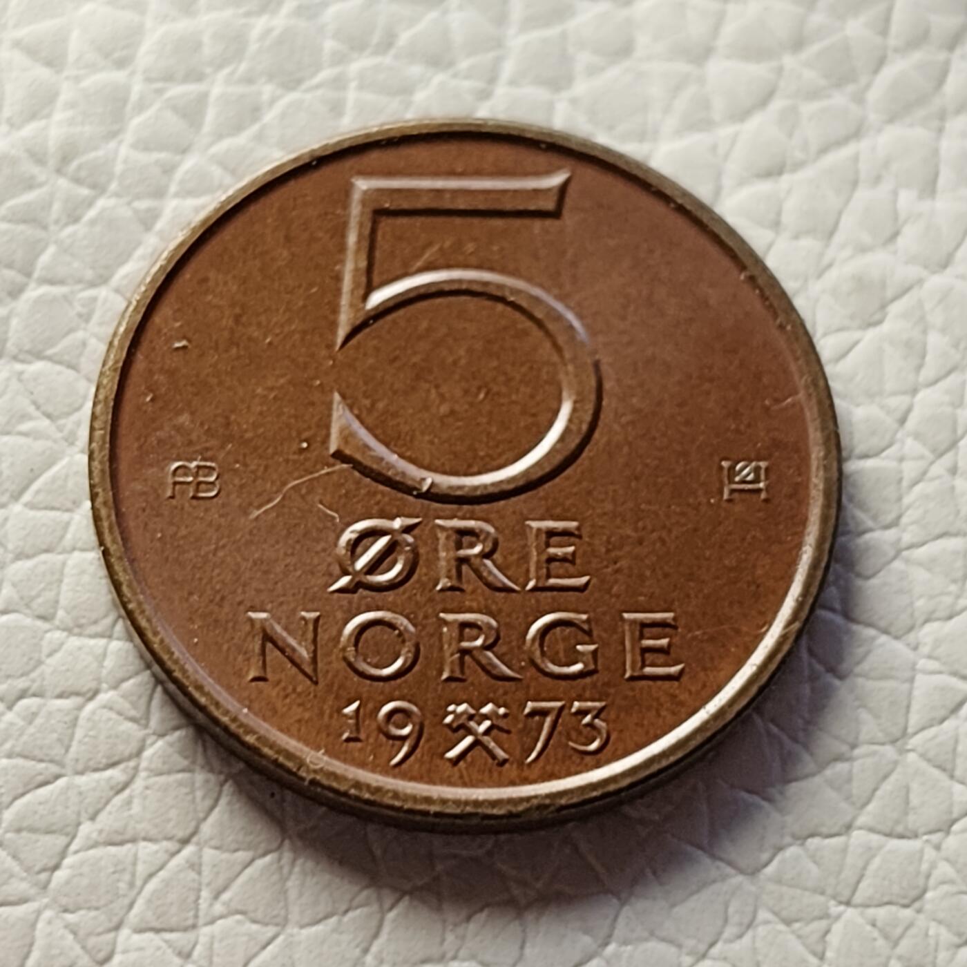 泉币菌-第27场-中外散币乐园 极美全新圆光挪威1973年5欧尔青铜硬币19mm
