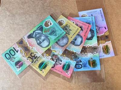 【Blue Auction】世界纸币精拍第667期【精】——16级TOP拍卖/信誉/品质/专业/高效💫 【一组2张 含无47】澳大利亚 5-100元 塑料钞 全新UNC