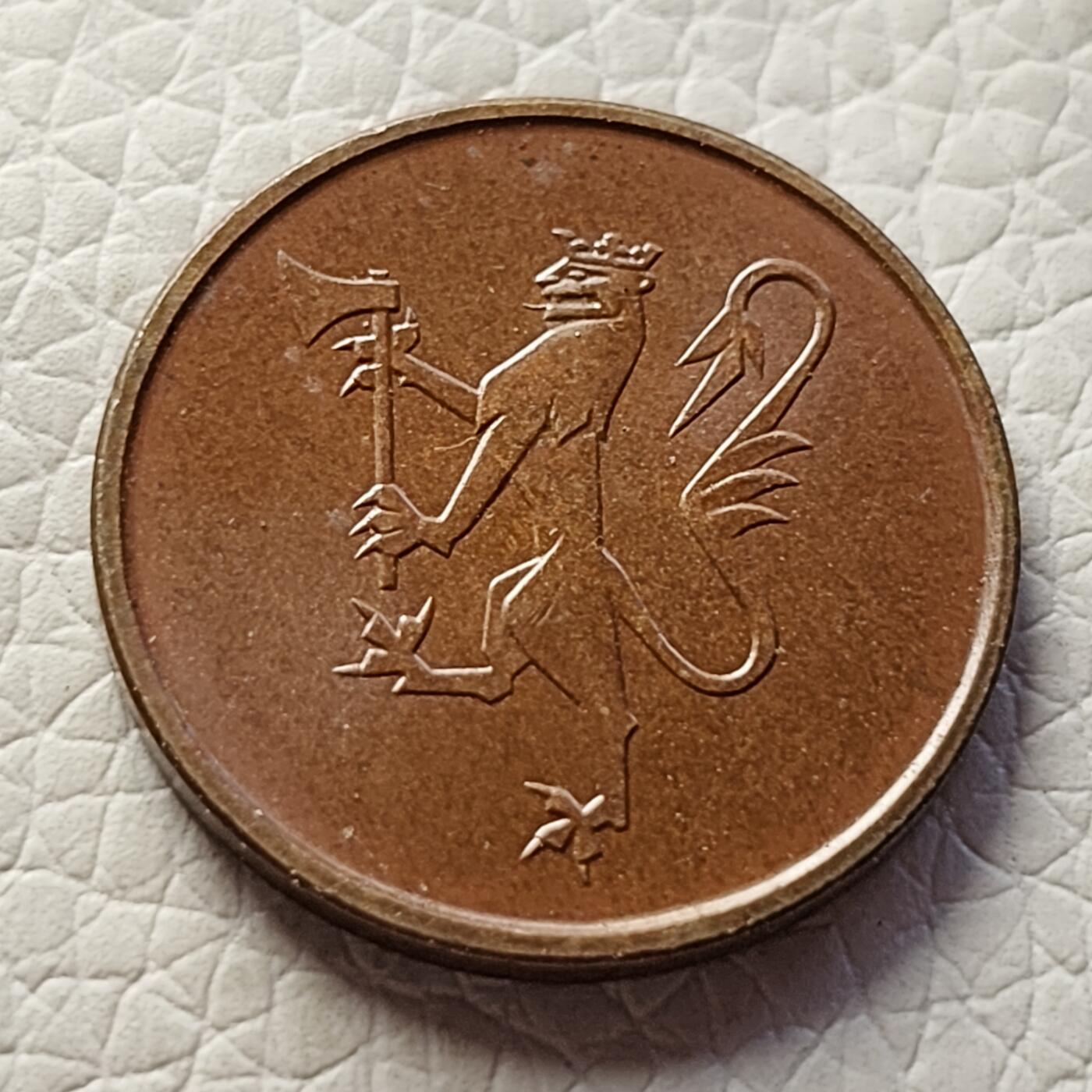 泉币菌-第27场-中外散币乐园 极美全新圆光挪威1973年5欧尔青铜硬币19mm