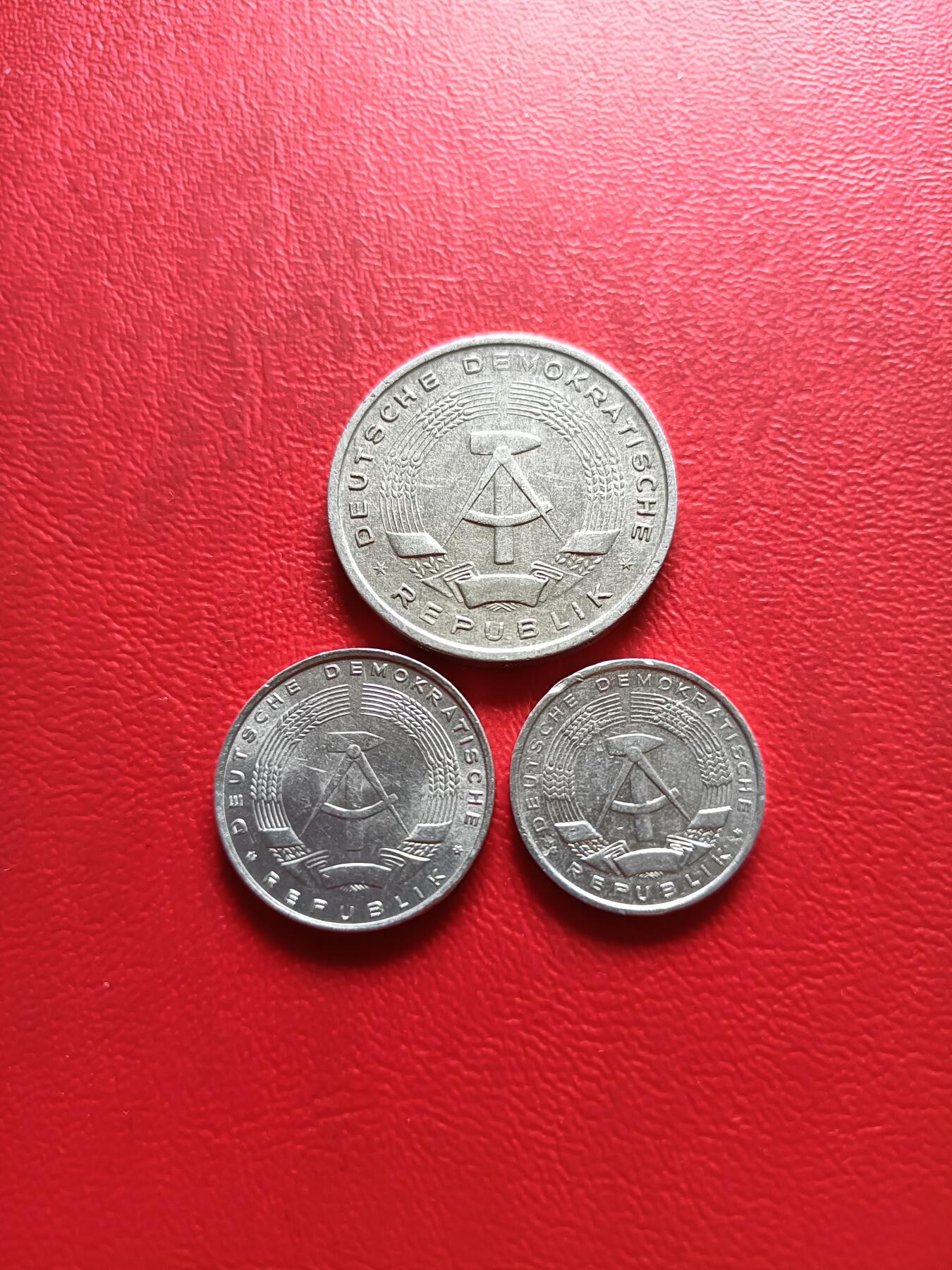 【云涧收藏】第二十八场 东德3枚