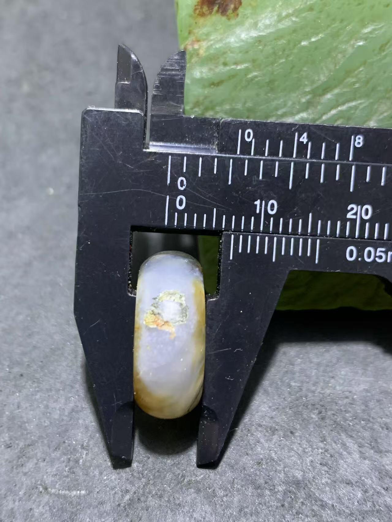 天然冰透亚光高玉化多彩水草玛瑙通货跑环（卡环)一个