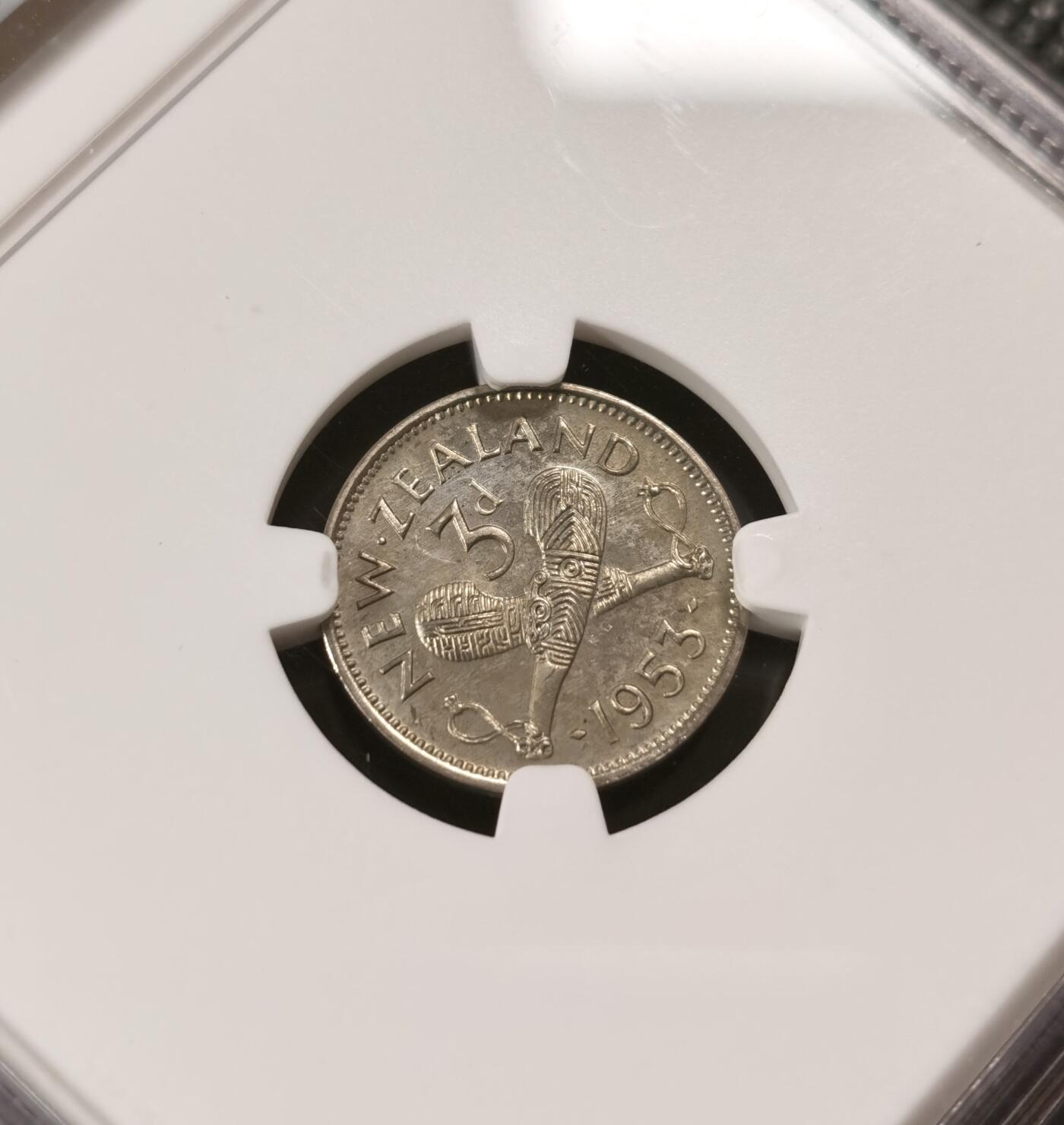  甄臻铺-世界币章拍卖（第18期），送拍享返佣金等优惠多多 NGC-PF64 新西兰1953伊丽莎白二世登基精制3便士