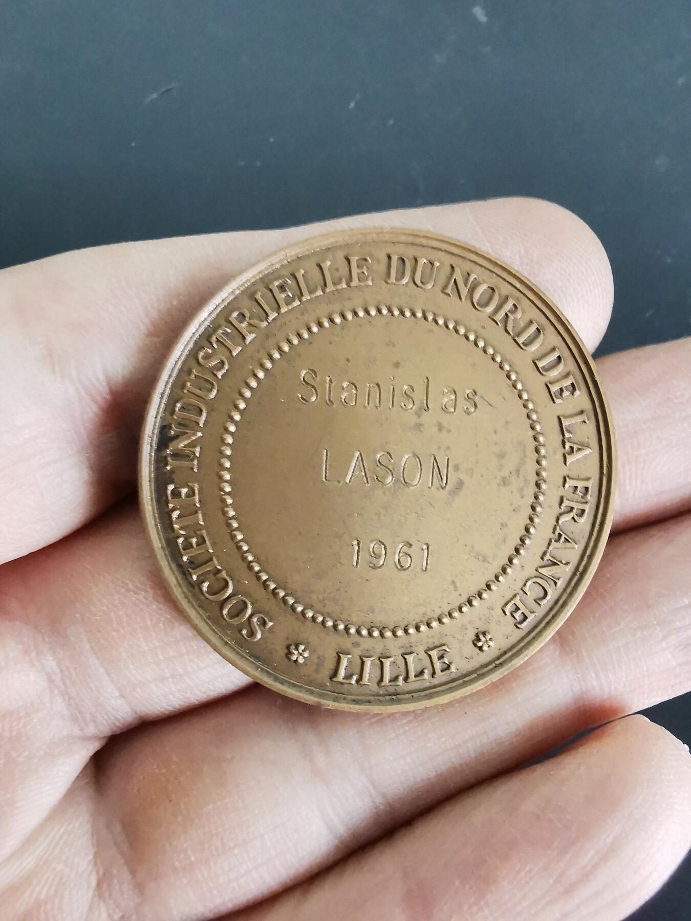 老王徽章第121期