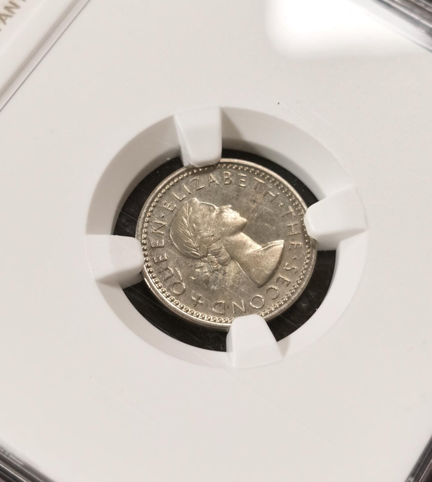  甄臻铺-世界币章拍卖（第18期），送拍享返佣金等优惠多多 NGC-PF64 新西兰1953伊丽莎白二世登基精制3便士