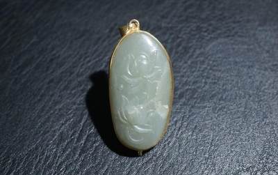 玉石翡翠玛瑙｜拍卖专场 苏工老和田玉莲花挂件｜尺寸详见图九