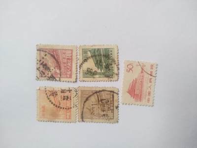 邮票专场 天安门邮票一套。