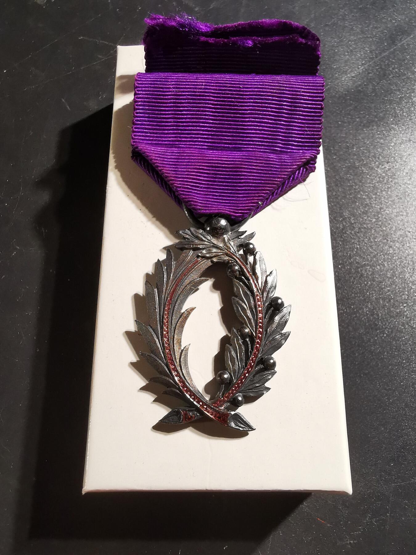 老王徽章第121期