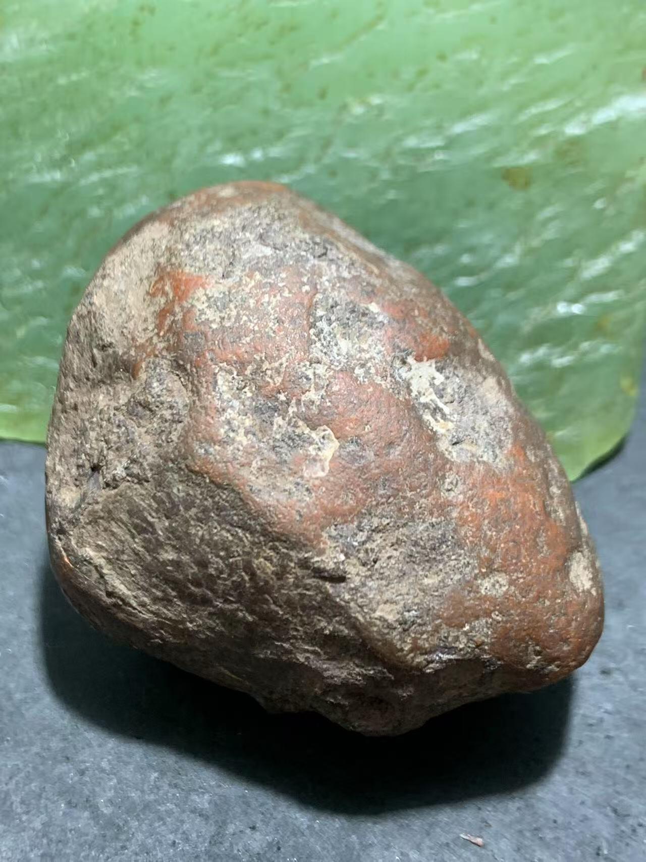 精美铁红皮开窗料冰飘柿子红南红玛瑙原石一颗