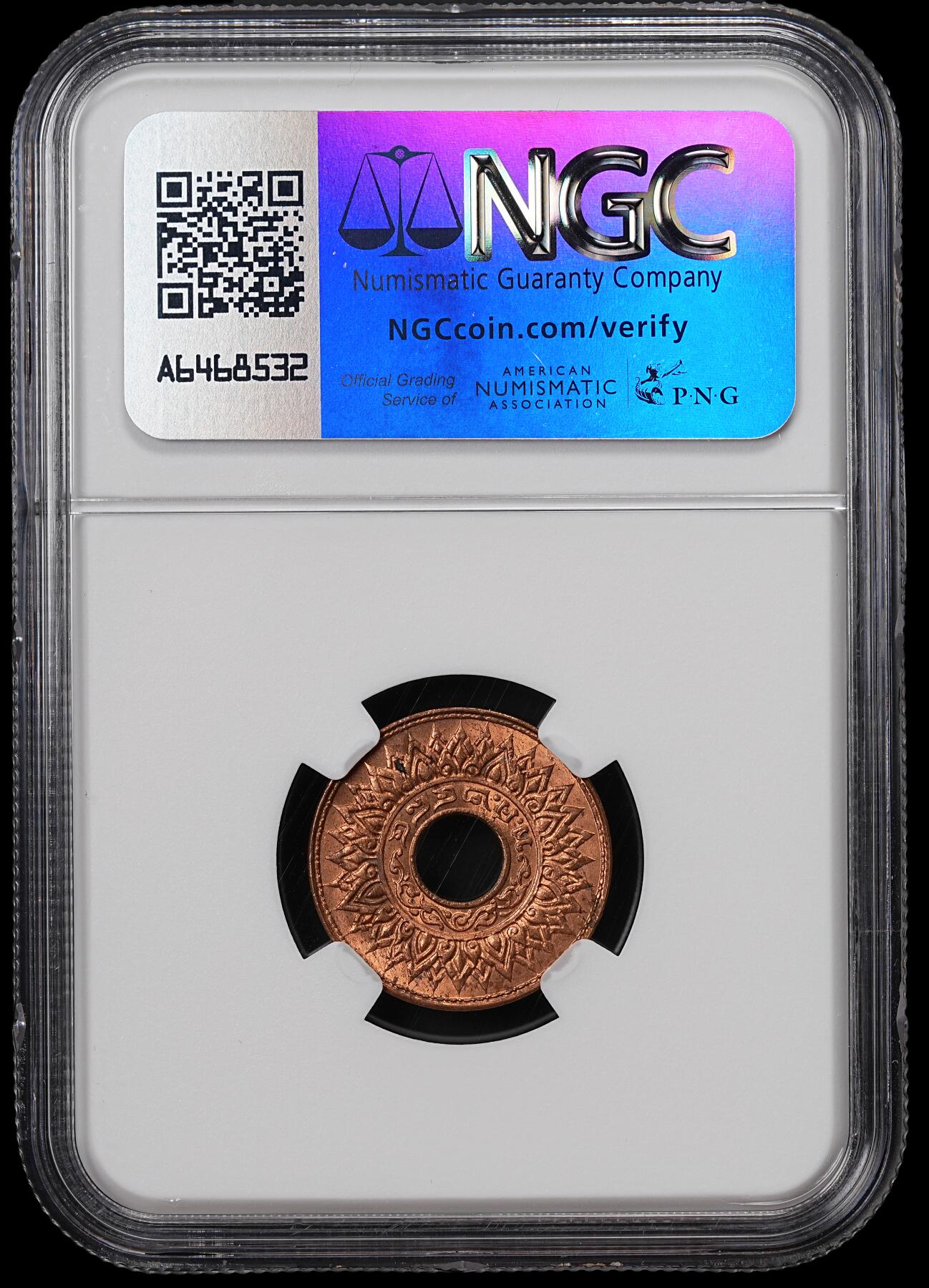 修遠堂世界钱币第七十一期 NGC MS65RB 1941年泰国中孔1萨当铜币