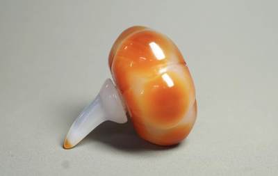 玉石翡翠玛瑙｜拍卖专场 老玛瑙鼻烟瓶配饰｜尺寸详见图九