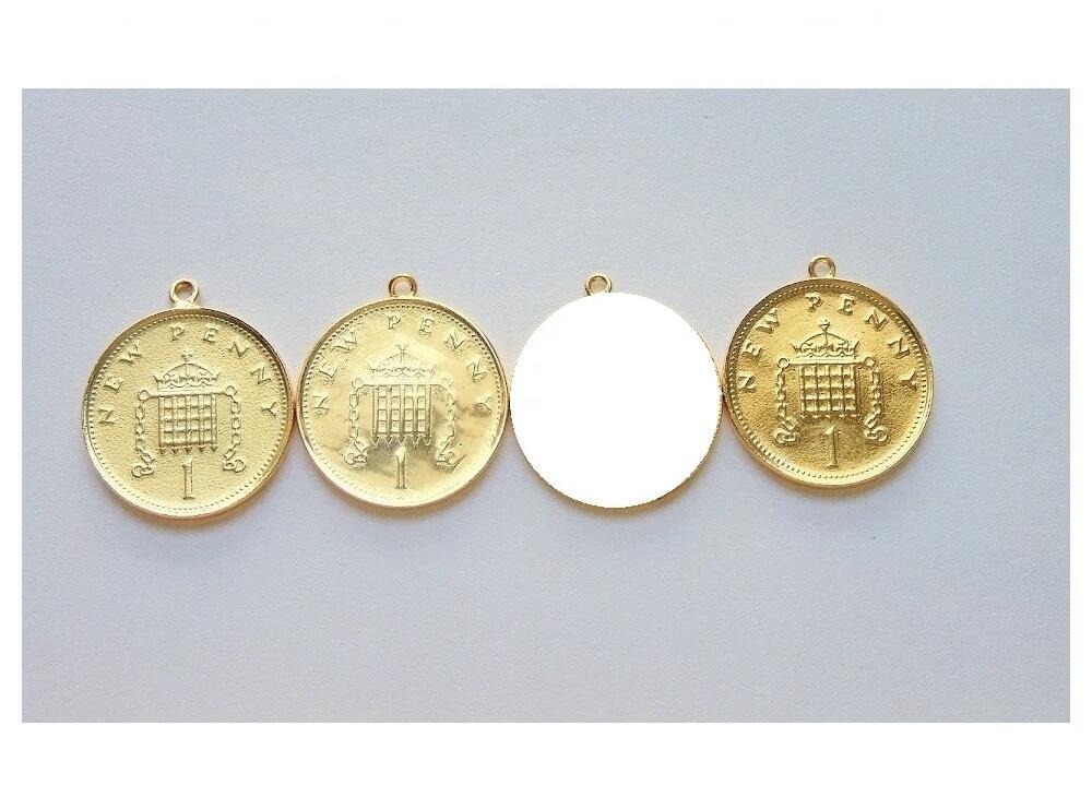 单枚价 英国伊丽莎白二世青年像 镀金高浮雕精制币章吊坠 20MM