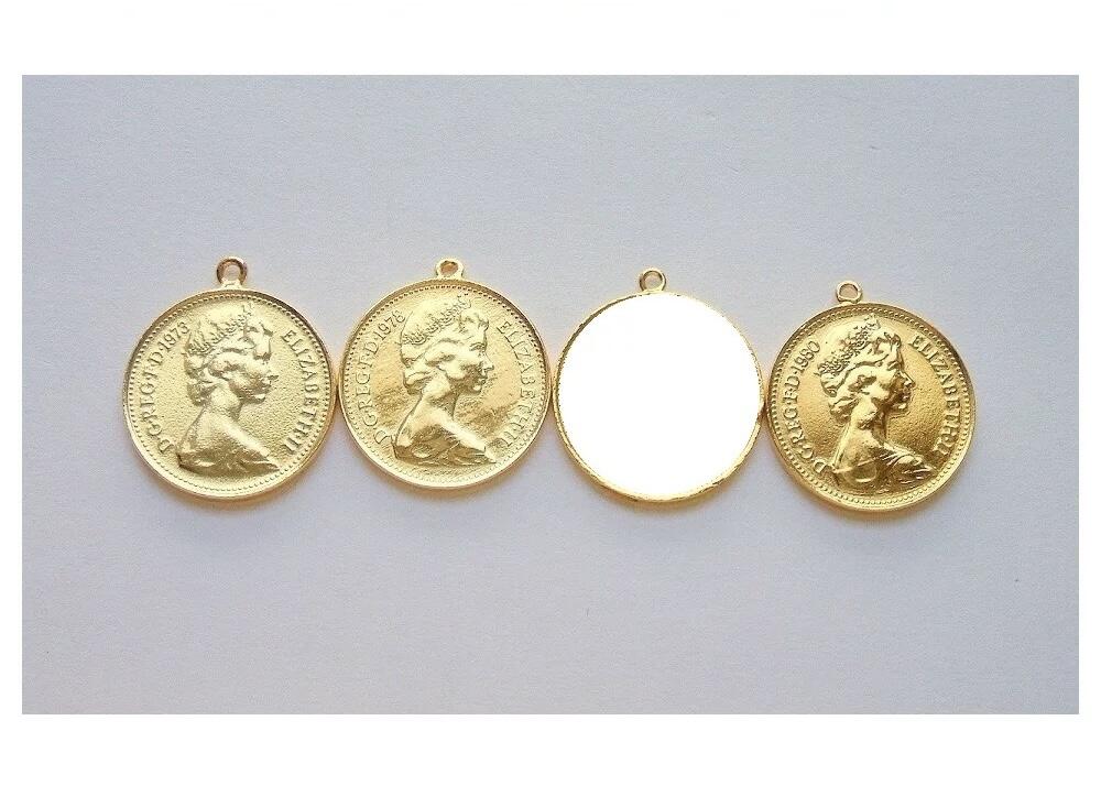 单枚价 英国伊丽莎白二世青年像 镀金高浮雕精制币章吊坠 20MM
