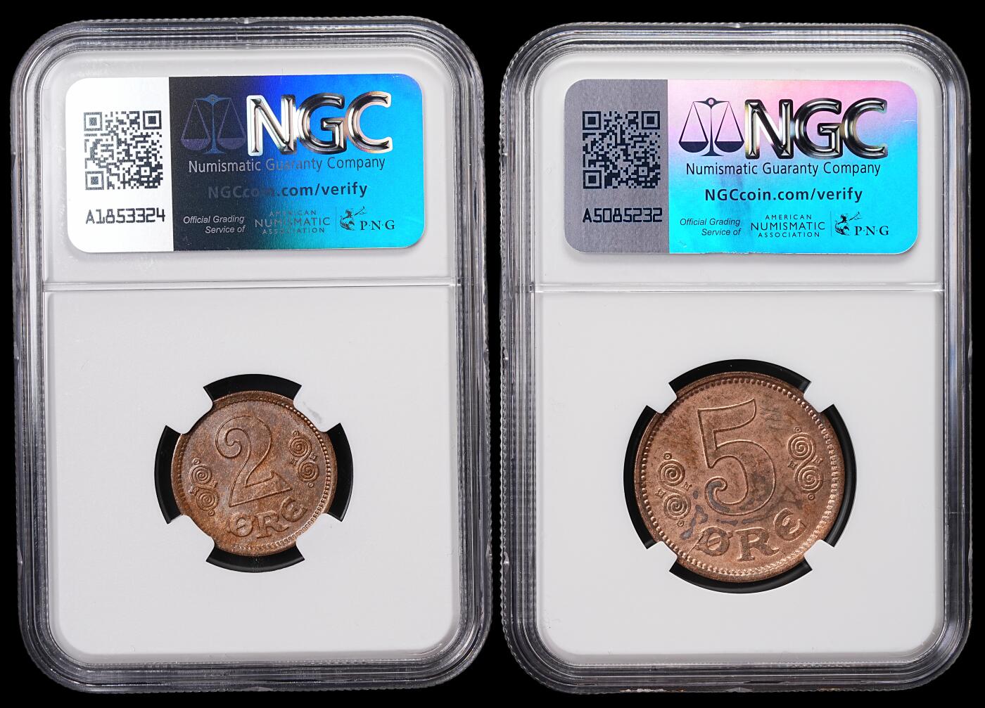 修遠堂世界钱币第七十一期 NGC评级 1916年丹麦2，5欧尔铜币各一枚