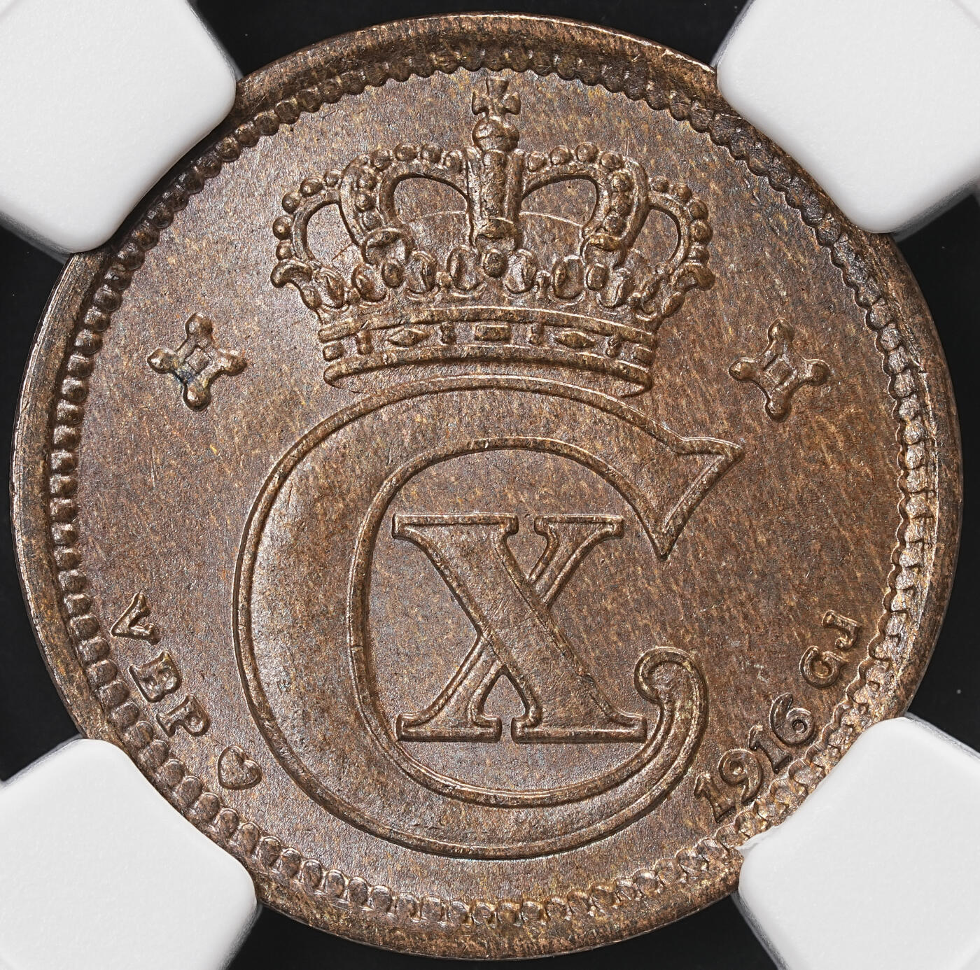 修遠堂世界钱币第七十一期 NGC评级 1916年丹麦2，5欧尔铜币各一枚
