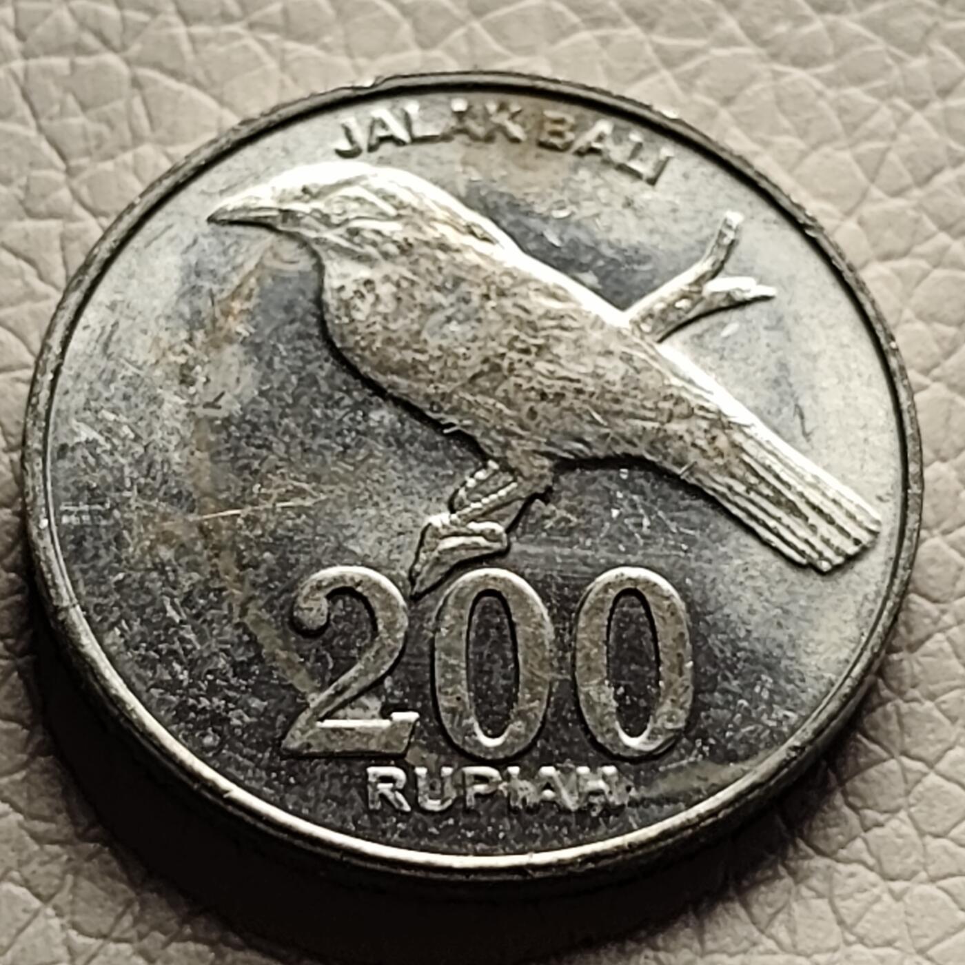 泉币菌-第30场-中外散币乐园 原光极美品 印度尼西亚 200卢比铝币 黄鹂