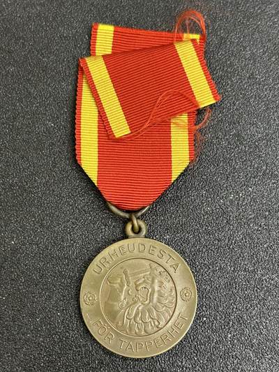 西秦中古拍卖第四十五期 - 芬兰二级自由奖章 1941年继续战争版