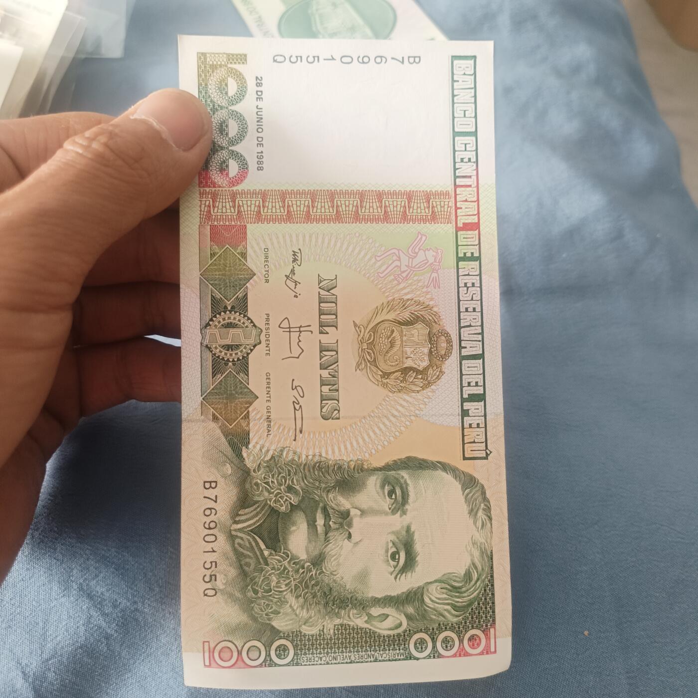 泡泡币外币第三十八场可代拍15038385335微信 秘鲁1000