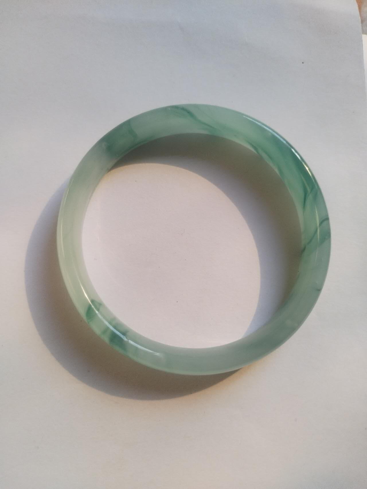 玉石 手串 手链 手镯 翡翠飘花手镯。