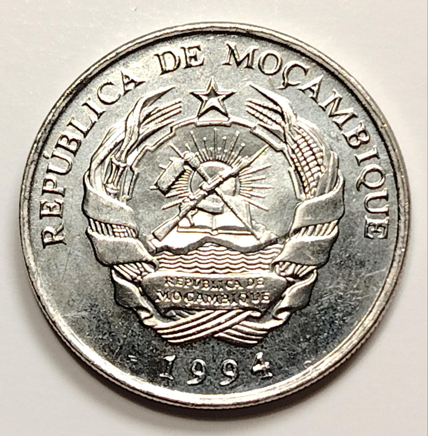 布加迪🐬～世界钱币(上海)🌾第 214 期 /  各国套币和散币