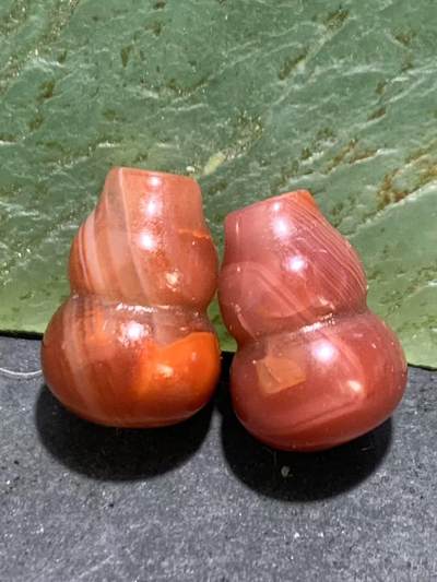 精美川料九口南红玛瑙雕刻小葫芦一对，， - 精美川料九口南红玛瑙雕刻小葫芦一对，，