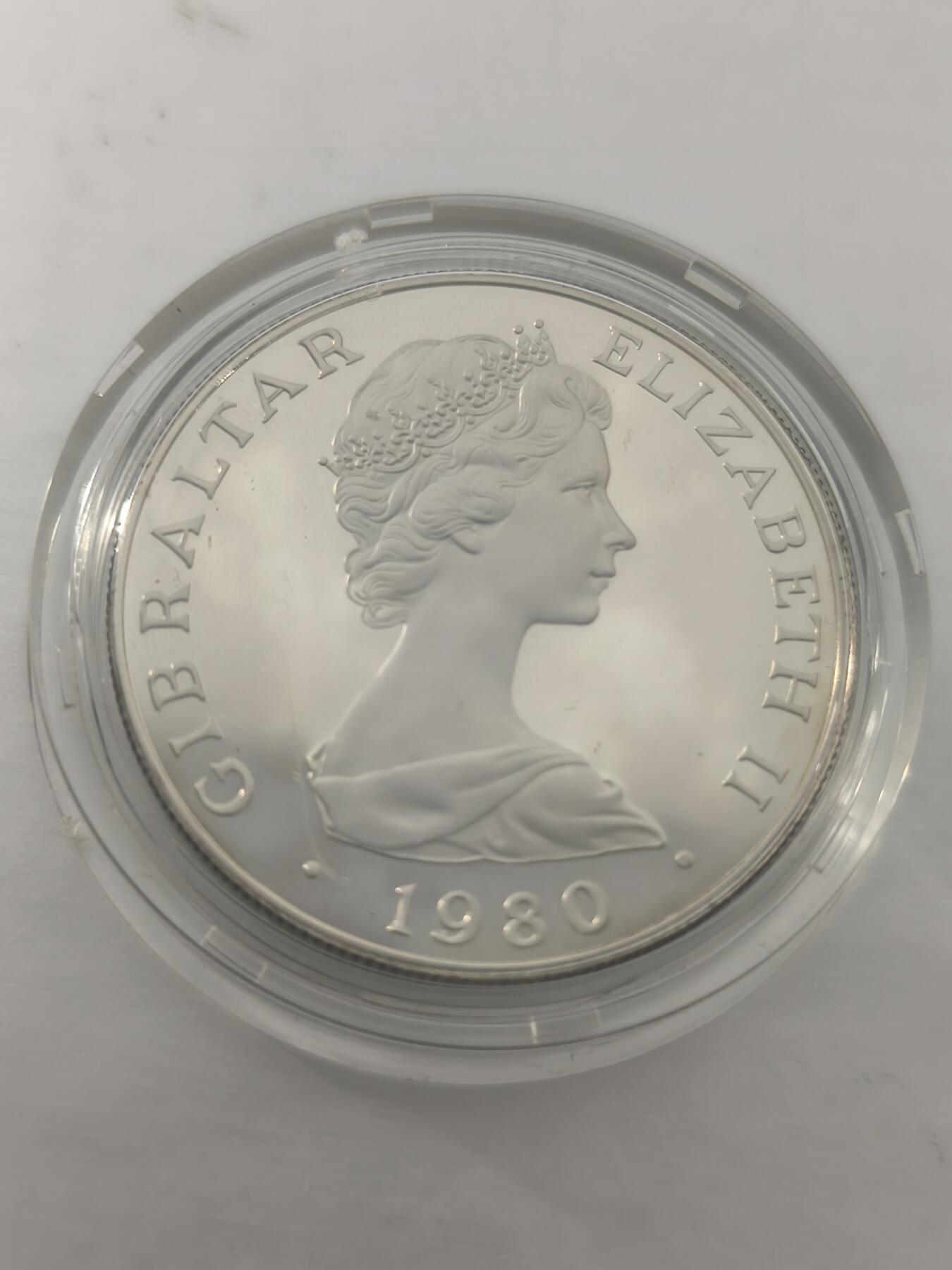 Krab外币市集Vol.10 直布罗陀1980年1克朗银币