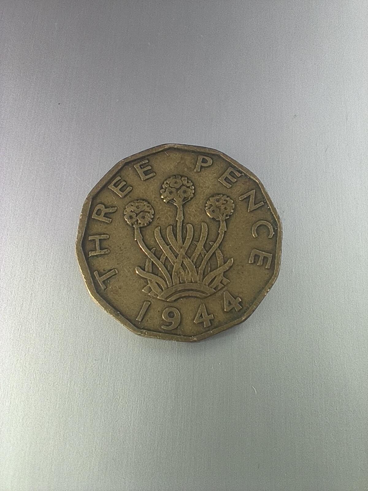 Krab外币市集Vol.10 英国1944年3便士-较少年份