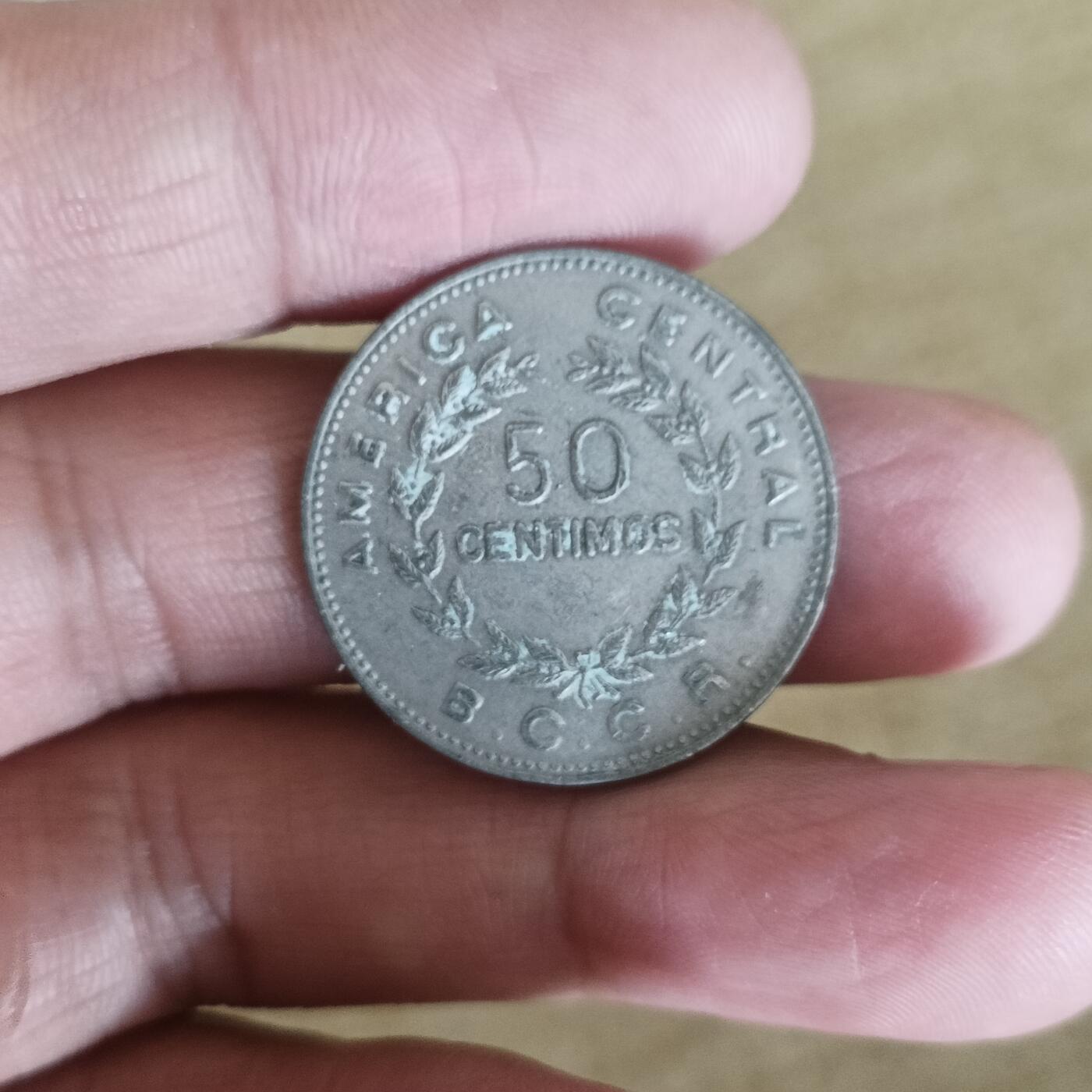 泡泡币外币第四十一场可代拍15038385335微信 哥斯达黎加50分