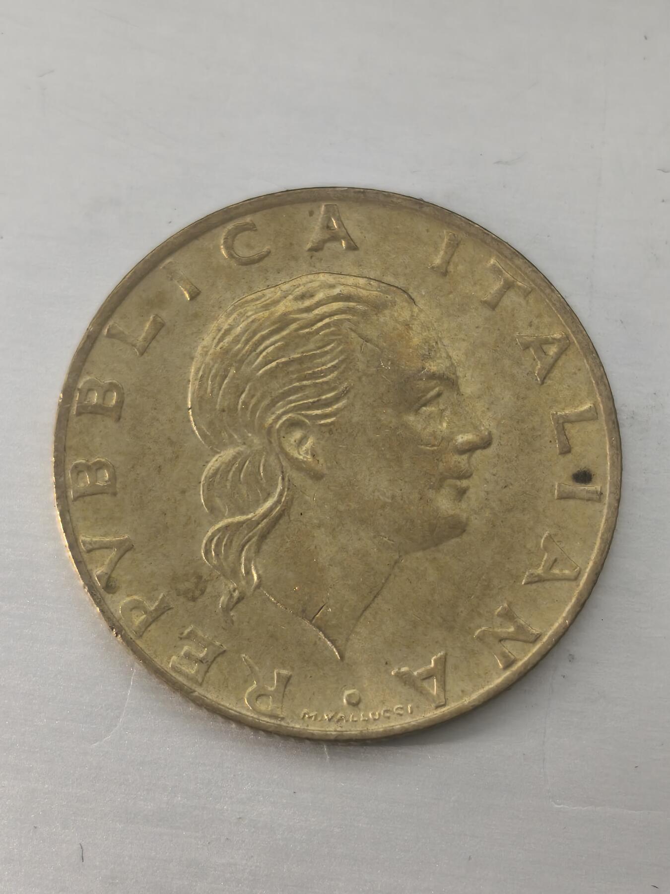 Krab外币市集Vol.11 意大利1992年200里拉纪念币