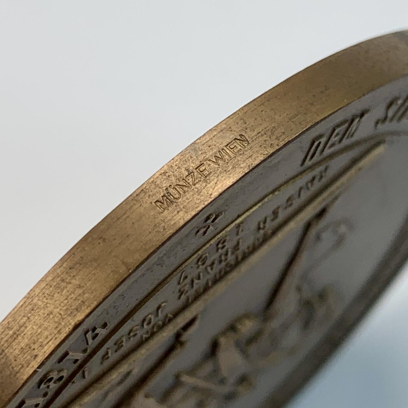 掌中浮雕-藏着的欧洲第028场