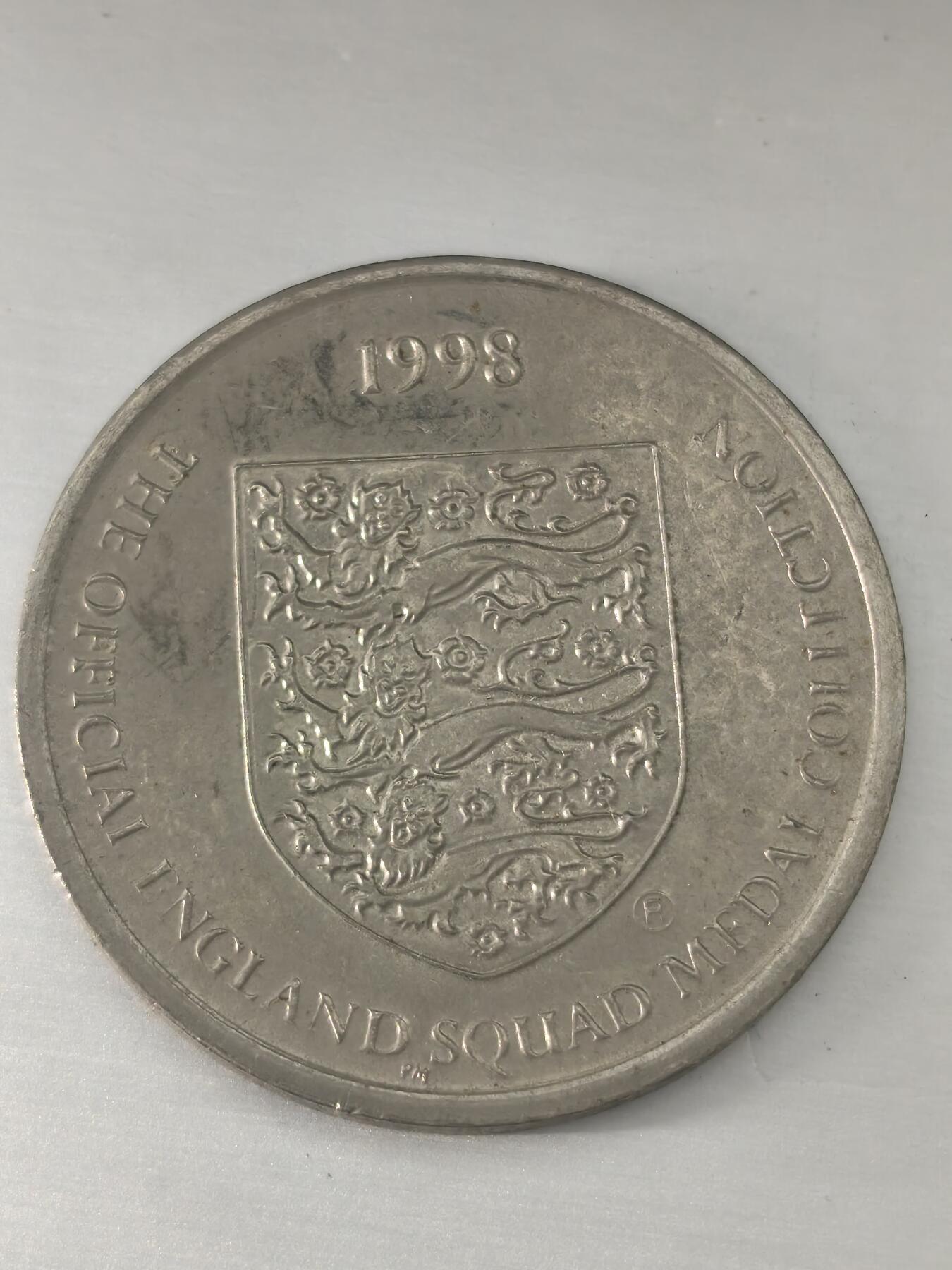 Krab外币市集Vol.11 英国1998年足球纪念章