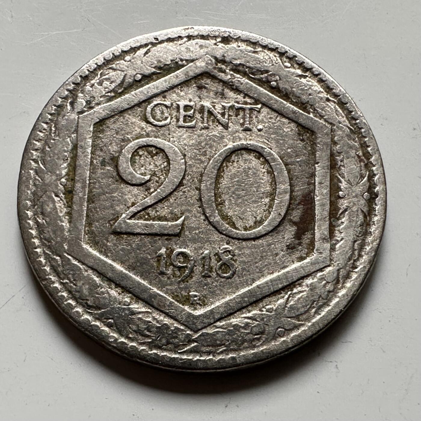 🌹外币初藏🌹🐯2025年第55场  每周二四六晚8️⃣点 接代拍 意大利1918年盾牌20分b