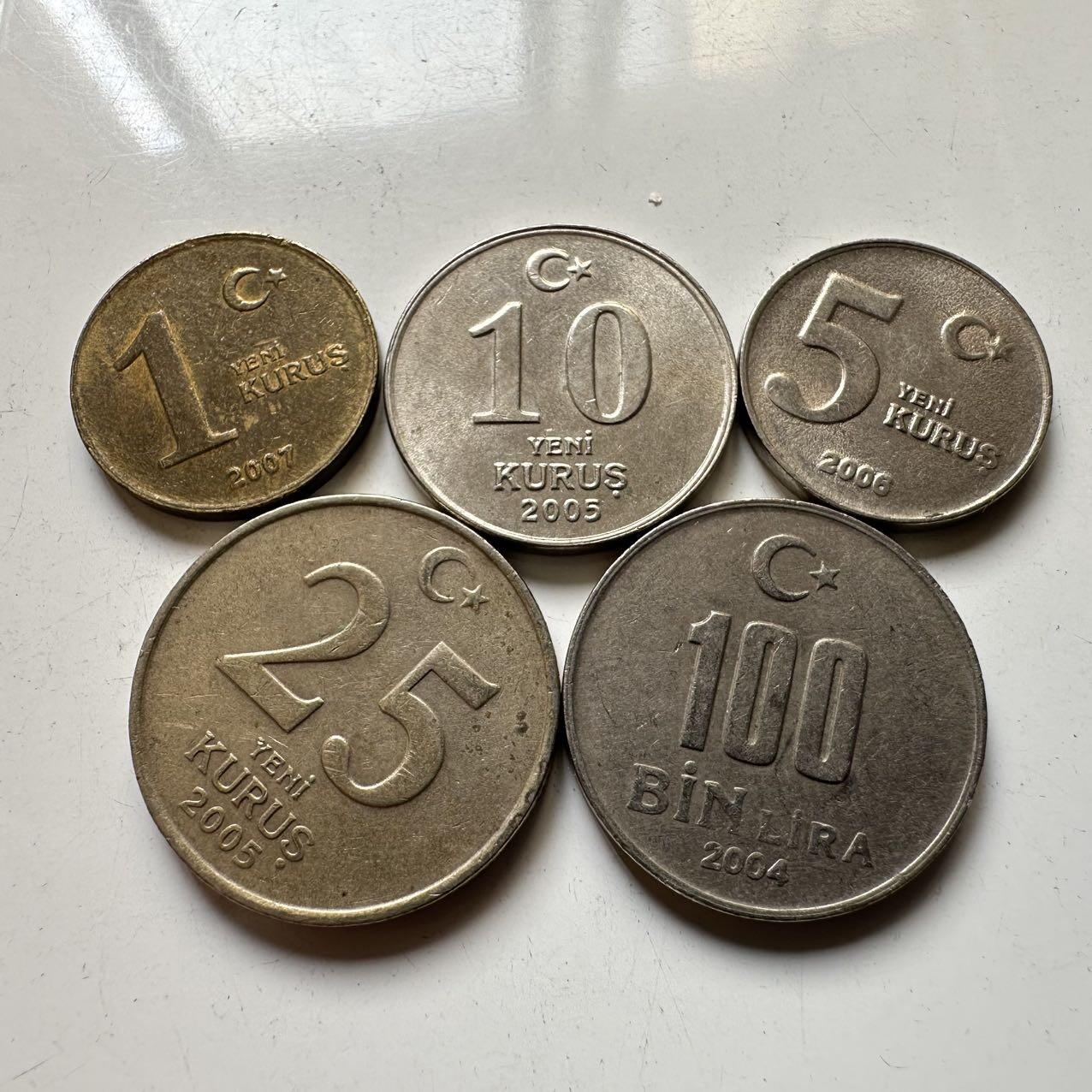 🌹外币初藏🌹🐯2025年第56场  每周二四六晚8️⃣点 接代拍 土耳其2005年前后五枚