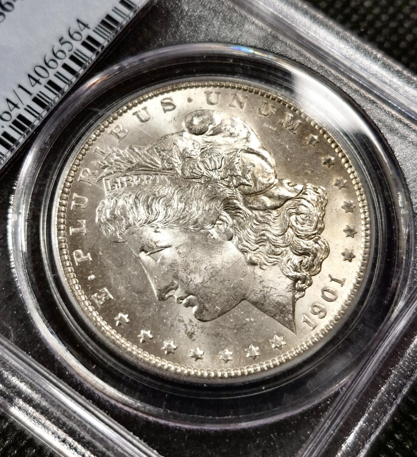  甄臻铺-世界币章拍卖（第19期），送拍享返佣金等优惠多多 PCGS-MS64 1901年O版摩根淡淡包浆