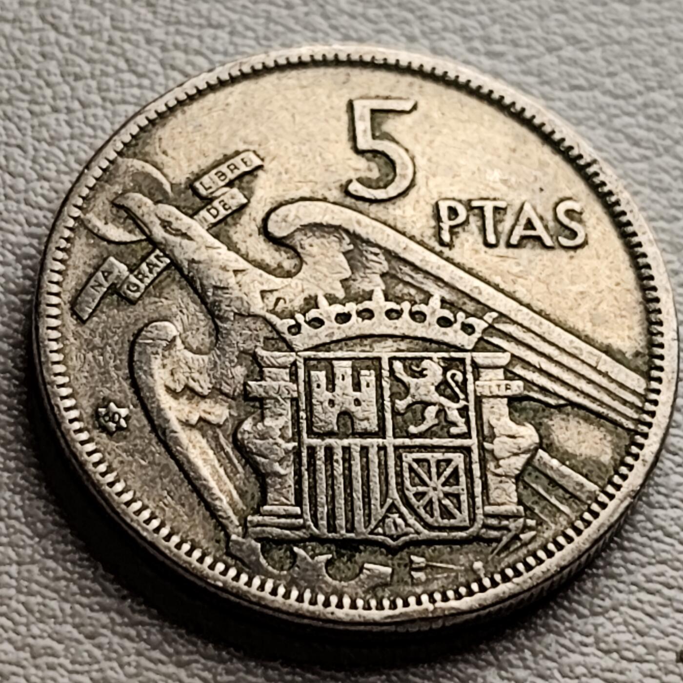 泉币菌-第32场-中外散币乐园 西班牙1957年5比塞塔铜镍币，佛朗哥，23mm