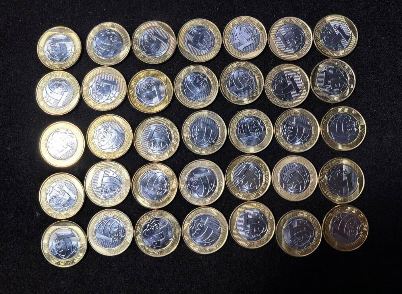 北京马甸外国币专卖第140期，外国币专场，陆续上拍，欢迎关注 巴西奥运会纪念币7种每种5枚