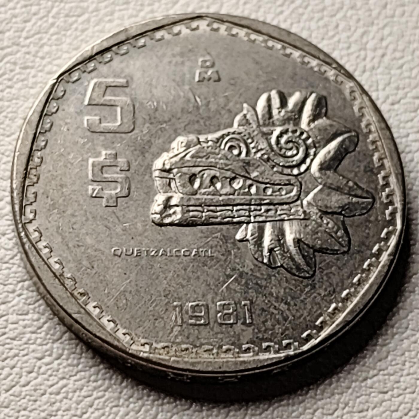 泉币菌-第33场-中外散币乐园 1981年 墨西哥 5比索镍币 玛雅文化 27mm