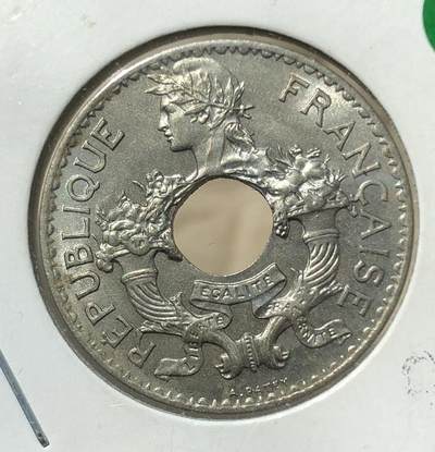 法属印支1938年5分中孔镍币入盒品 - 法属印支1938年5分中孔镍币入盒品