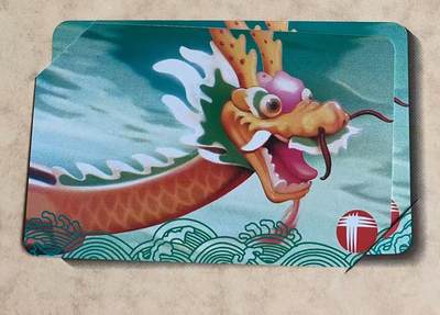 《卡拍》第330期拍卖5月31日晚22：10时延时截拍 香港欧特佳卡《端午节》一全新卡带册，上品。流水号00051818，祝大家端午安康。