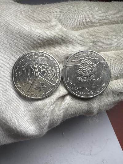 11.26散币、徽章专场 - 2001年澳大利亚英联邦百年纪念币2枚