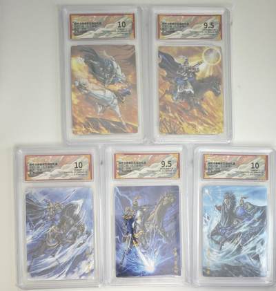 白泽拍卖卡牌手绘专场第18期（端午临中夏，时清日复长） 2024 卡德曼 武韵红颜 五子良将5张 徐晃，于禁，乐进，张辽，张郃 谷粒绘 粗闪 保粹评级 3张10分，2张9.5分 特标